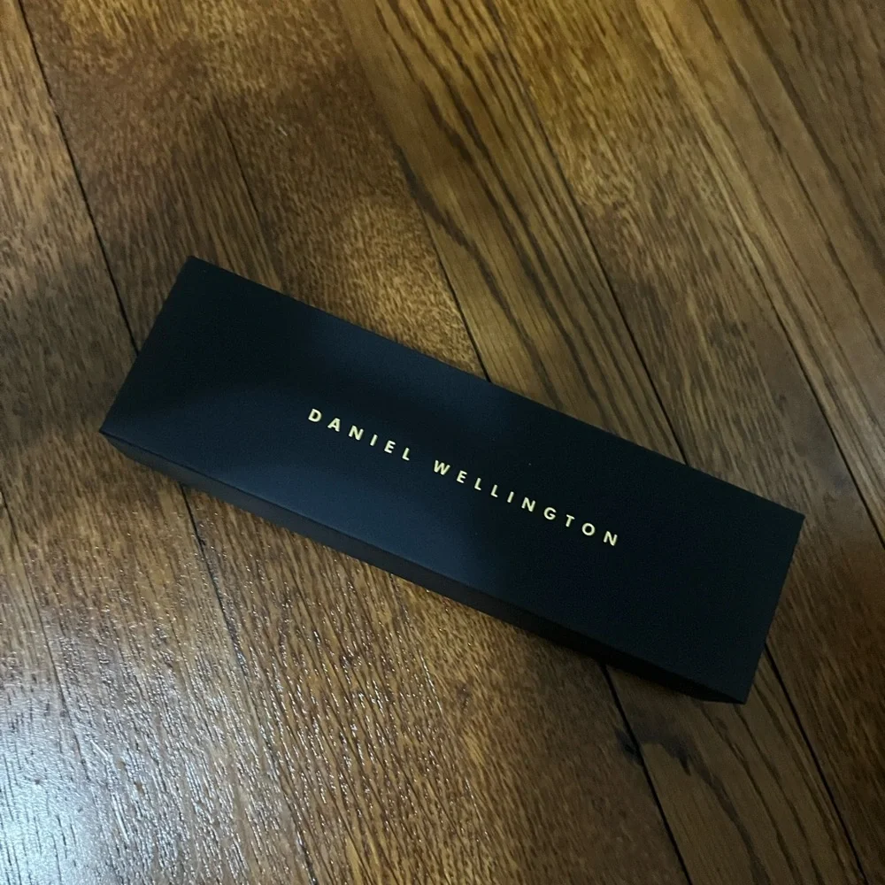 Daniel Wellington: Leather Straps